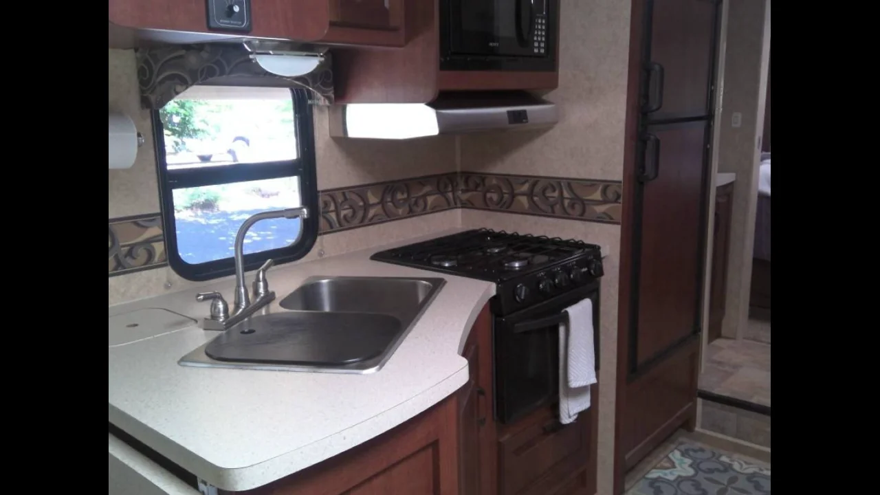 Forest River Sunseeker 2500TSF — photo 5